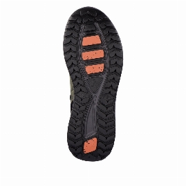 Revolution - U0169-54